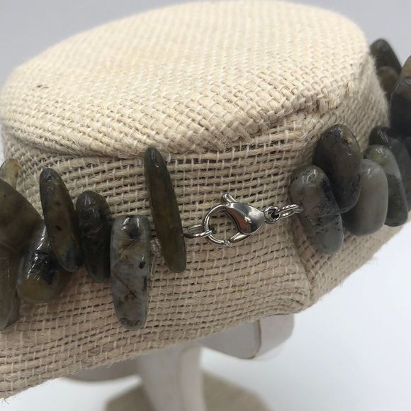 Labradorite Chunky Slab Bead necklace/stretch bracelet set - Picture 3 of 4